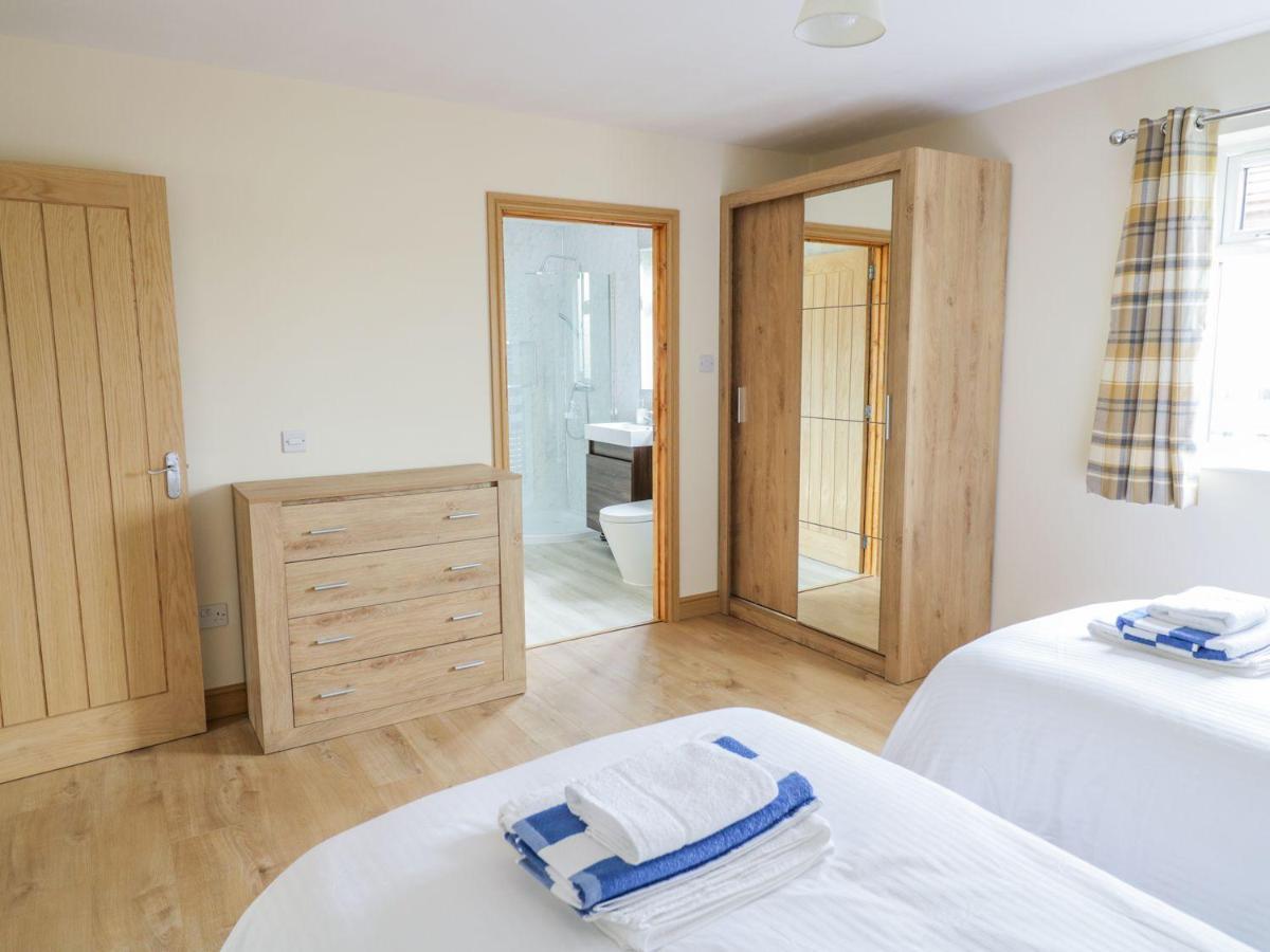 Makins Lodges Nuneaton Exterior photo
