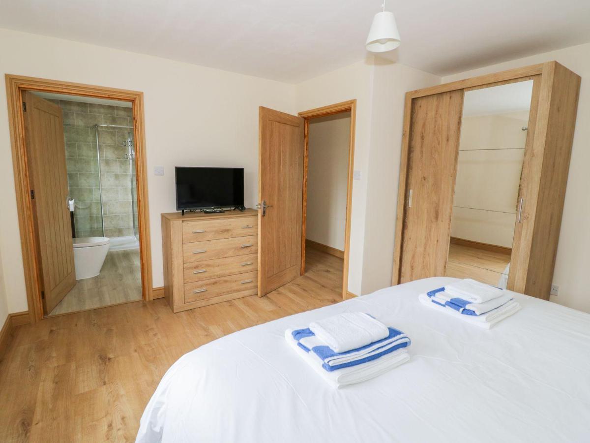 Makins Lodges Nuneaton Exterior photo
